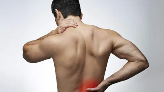 lumbago pain in lower back 