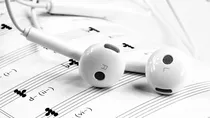 Why do headphones and earphones have L and R sides? science of sounds