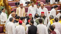 Akhilesh Yadav Attacks Yogi Adityanath In UP Vidhansabha Bulls Economy