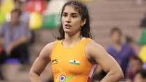 Vinesh Phogat is out from Asiam Games due to knee injury