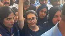 पाक फौज़ को देशद्रोही कहने वाली लड़की ने तहलका मचाया,