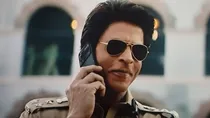 Shahrukh used poco smartphone in Jawan and public has hilarious reaction on social media