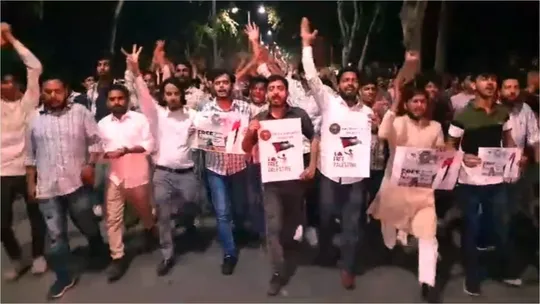 aligarh muslim university AMU protest israel hamas war