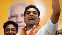 tmc mp saket gokhale accused kapil mishra for violating supreme court ban letter to police