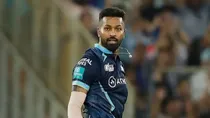 hardik pandya will possibly return to mumbai indians in ipl 2024 gujarat titans trade deal 
