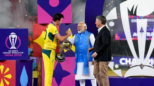 Narendra modi, Pat cummins, world cup