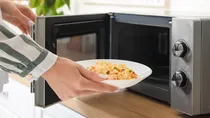 food_in_microwave