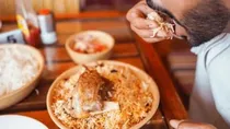 mumbai resident orders more than 42 lakh rupees food from swiggy biryani was ordered most in india