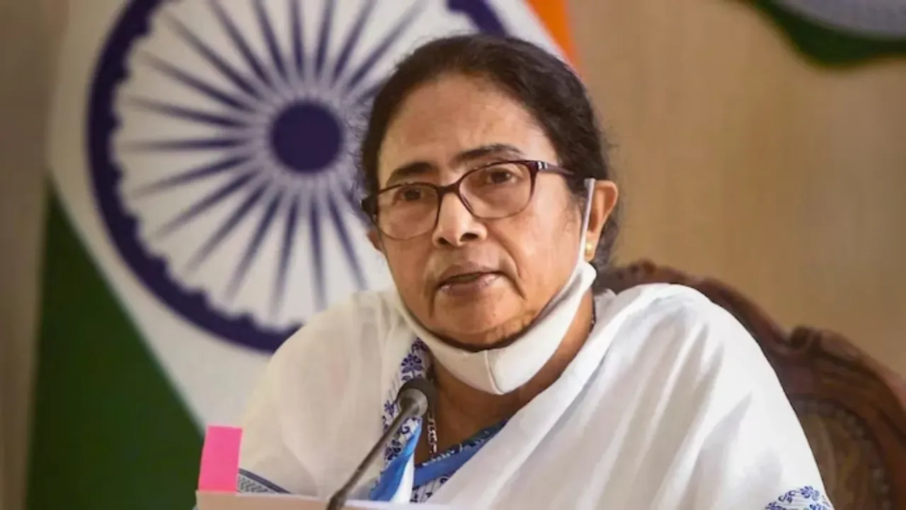Mamta Banerjee claims- Thousands of Aadhaar cards deactivated in Bengal, asked PM why are they doing this before Lok Sabha elections?