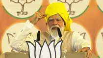 pm narendra modi says he can never think small while in rally in latur maharashtra