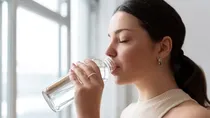 Why we should not drink water after coming from the sun