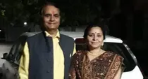 uttar pradesh lucknow retired ias house looted and wife murdered