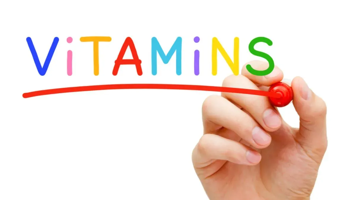 विटामिन की कमी से कई बीमारियों का खतरा, दिमाग से लेकर हड्डियों तक पड़ता
