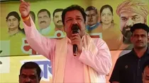 Dilip Jaiswal, Bihar, Illigal weapon
