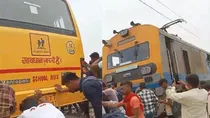 bihar train accident in nawada stopped due to driver understanding