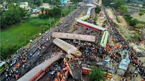 rail derailment india