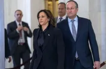 Kamla Harris with husband Douglas Emhoff (photo-reuters)