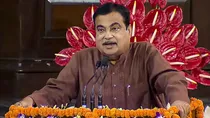 discount on new vehicles by scrapping the old one announce nitin gadkari