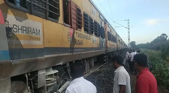 Fire below a coach of Pallavan Express