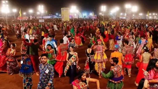 jhansi dandiya programme miscreants checked adhaar card hindu organization workers 31 arrested 