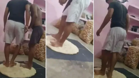 golgappa vendors caught kneading dough by feet allegedly mixed harpic urea jharkhand viral video