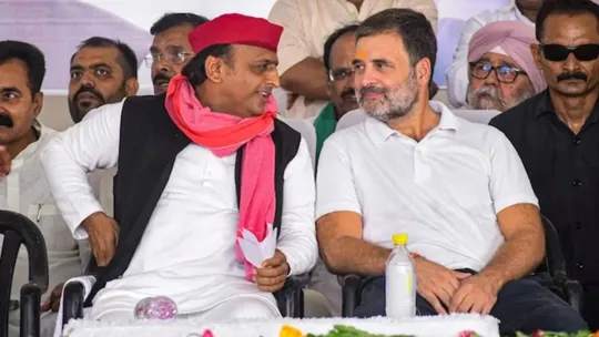 Akhilesh Yadav and Rahul Gandhi