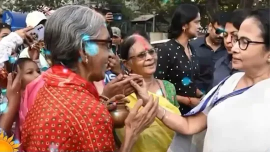 chhath puja song by mamata banerjee