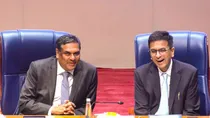 New CJI Sanjiv Khanna and Former CJI DY Chandrachud 
