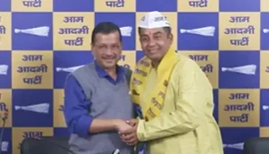 kirori mla bjp leader anil jha joined aam admi party arvind kejriwal delhi