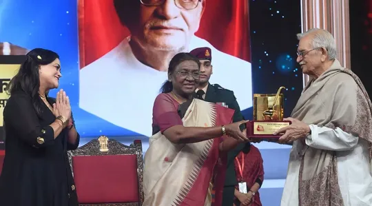 AajTak Sahitya Jagriti Award