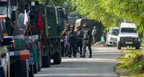 Accident Jammu and Kashmir army truck fell into 300 feet deep ditch 5 soldiers died