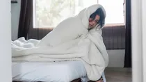 seasonal affective disorder causes symptoms and treatment