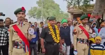 Sasaram Army soldiers welcome 