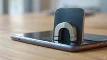 After years of waiting, it seems like Android phones are finally catching up with Apple’s MagSafe wireless charging.