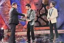 bigg boss 18 karan veer mehra winning grand finale wins 50 lakh defeats vivian dsena rajat dalal