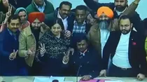 BJP wins in Chandigarh mayor election, Harpreet Kaur becomes new mayor, AAP-Congress