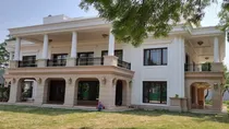 Sheesh Mahal Arvind Kejriwal