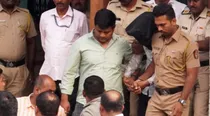 Pune bus rape accused called victim sister