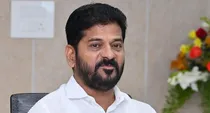 telangana cm revanth reddy warning to fake journalists on social media political post brs