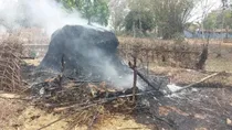 jharkhand west singhbhum fire children burned alive jmm mla announces relief measures