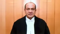 Delhi High Court judge House Fire huge amount of cash found in the room, SC took action