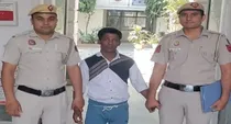 notorious thief caught in delhi used to poop in pants to evade police
