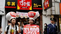 Japan chain shuts shops