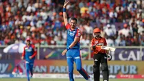 sunrisers hyderabad top order fails again DC Mitchell Starc shatters batting
