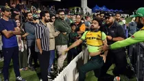 Khsuhdil Shah, PAK vs NZ, Fans