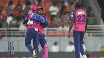 ipl 2025 pbks vs rr jofra archer marcus stoinis glenn maxwell