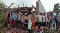 Nalanda 6 Dead After Tree Falls Near Temple