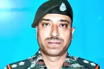 jammu and kashmir Encounter in loc indian army officer dies Pakistani terrorists attempt failed 
