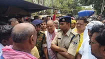 bihar bojpur wedding parking dispute gunfire two killed five injured