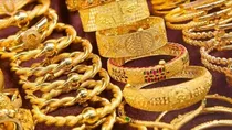 gold price crossed one lakh in india 